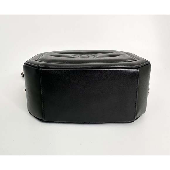 Octagon Camera Bag - Picture 10 of 10